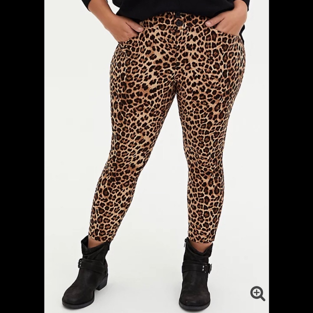 Leopard skinny jeans